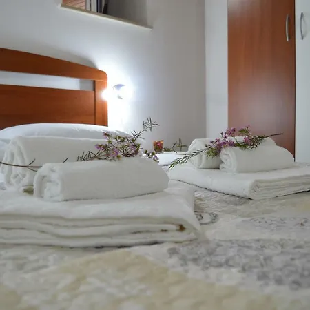 Al Fico D'india * アヴォラ