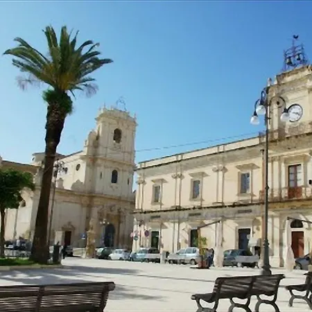 Al Fico D'india アヴォラ